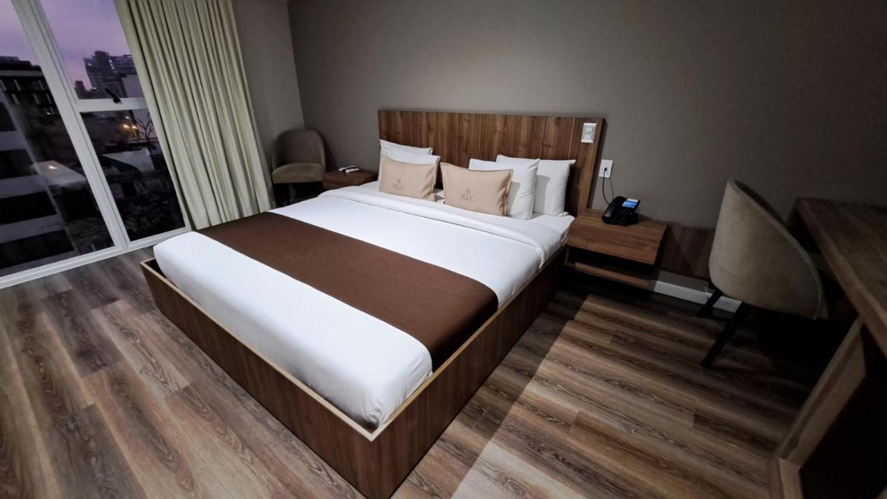 Ayenda Equo 3* Lima